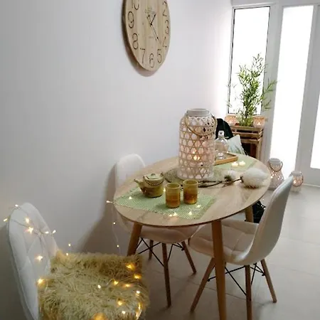 With 2 Bedrooms In With Wonderful City View And Wifi 35 Km From The Beach Braga